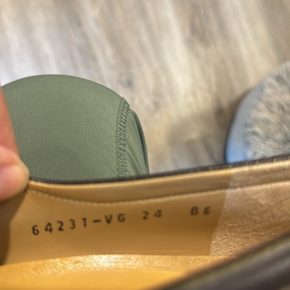 Ginza Yoshinoya Vintage Brown Leather Pumps - Picture 4 of 8